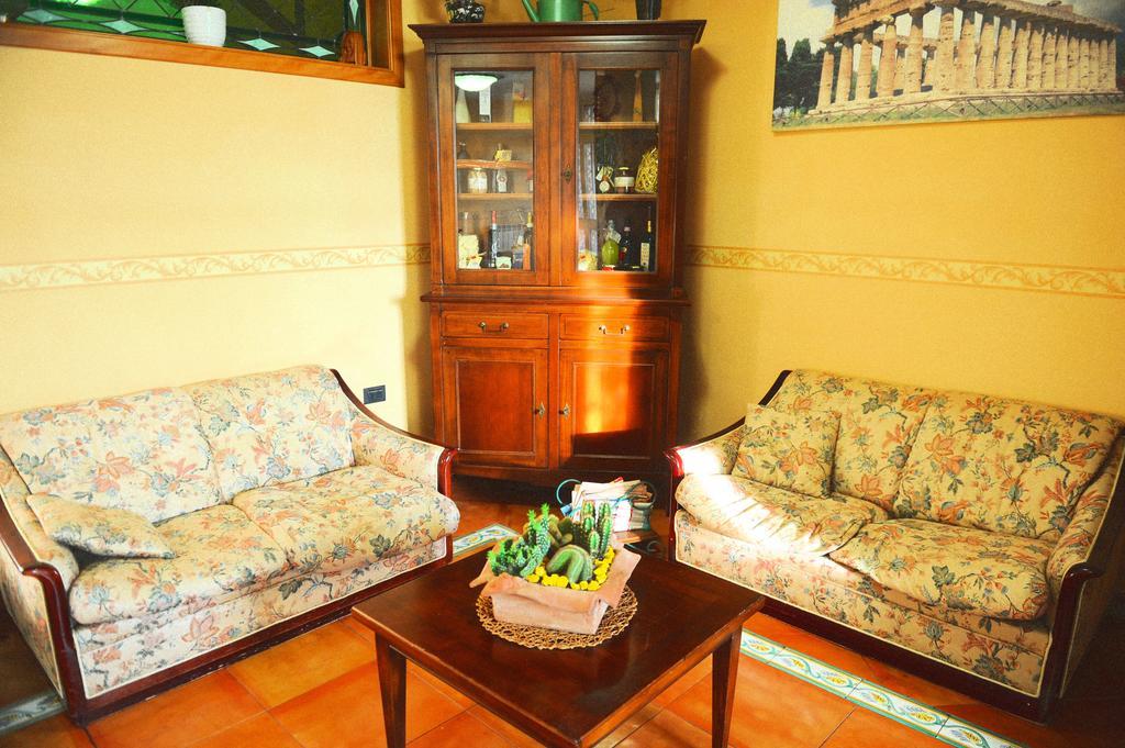 B&B Viale Delle Colline Салерно Экстерьер фото
